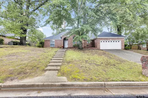 5626 Bostick Dr, Tyler, TX 75707