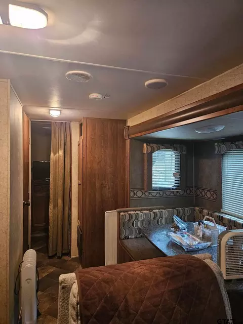 386 Pr 5809, Yantis, TX 75497 photo 6