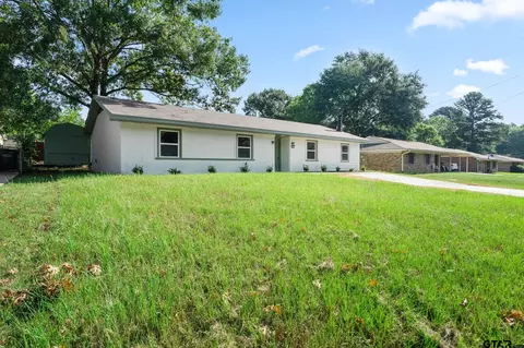 303 Thelma St, Longview, TX 75604