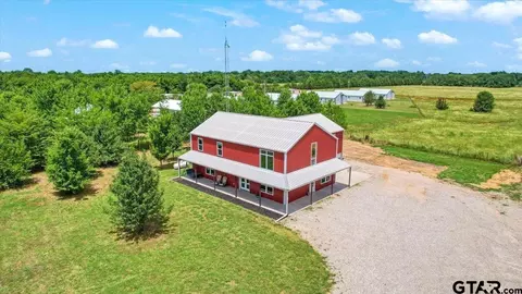 4202 Old Bonham Rd, Paris, TX 75460