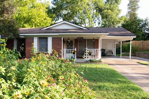 1616 Woodland Hills Dr, Tyler, TX 75701