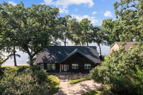 129 Tejas Trl, Grapeland, TX 75844