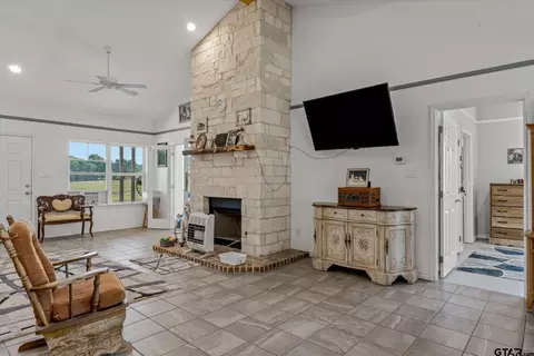 922 County Road 3256, Quitman, TX 75783