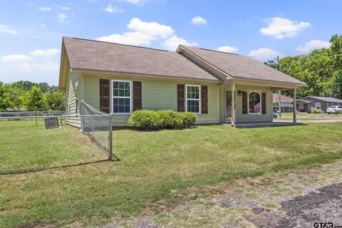 912 E 9th, Mount Pleasant, TX 75455