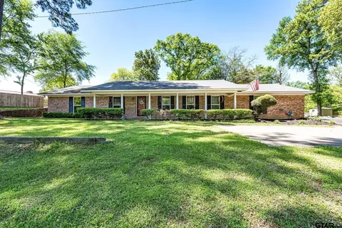 1084 S Main, Rusk, TX 75785