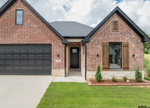 2072 Locklear Ln, Tyler, TX 75703 photo 3