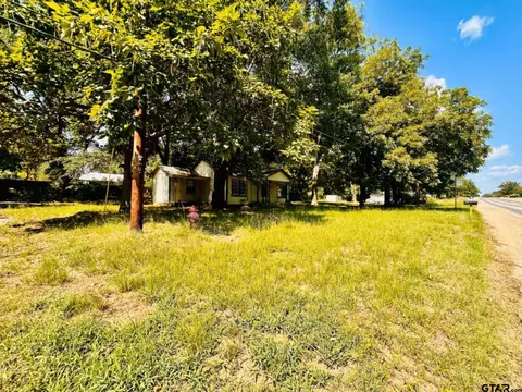 430 W Front St, Hawkins, TX 75765