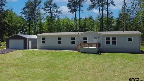 5566 W Cr 414, Henderson, TX 75654