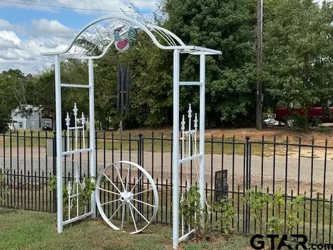 121 Suma, Quitman, TX 75783 photo 3