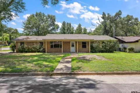 1600 Manorway, Tyler, TX 75702
