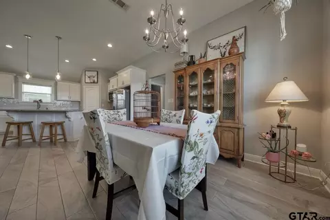 353 Smith Cir, Lindale, TX 75771 photo 13