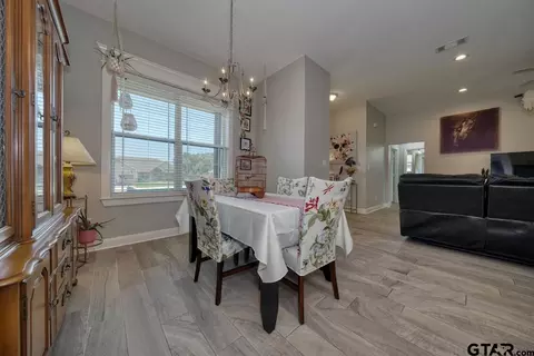 353 Smith Cir, Lindale, TX 75771 photo 12