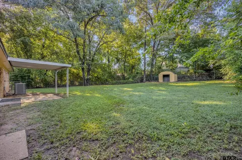 504 Crystal St, Longview, TX 75604 photo 19