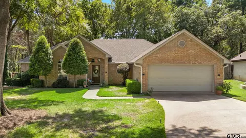 4107 Stonebrook Ln, Tyler, TX 75707