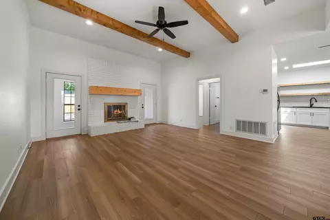 7114 Holly Sq, Tyler, TX 75703