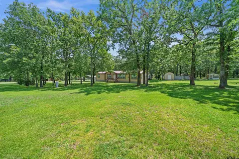 16511 Stonewood Dr, Lindale, TX 75771