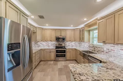 504 Junell St, Sulphur Springs, TX 75482