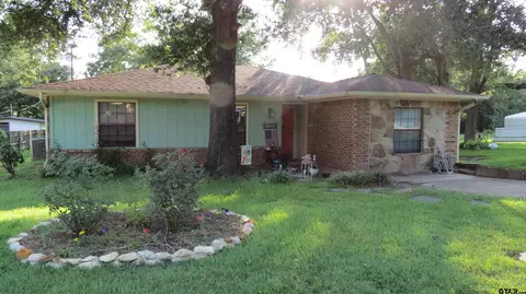 10208 Hillside Dr, Tyler, TX 75709
