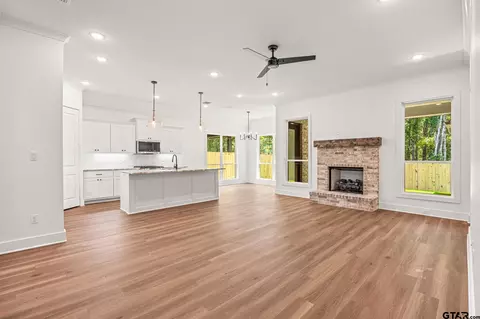 Living - 2079 Locklear Ln, Tyler, TX 75703 photo 1 of 5