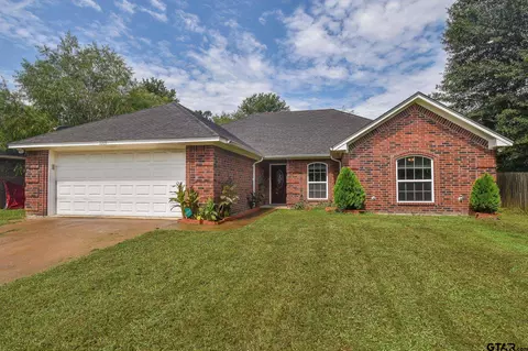 3205 Old Noonday Rd, Tyler, TX 75701