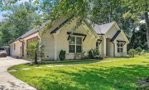 18177 W Lakeview Dr, Troup, TX 75789