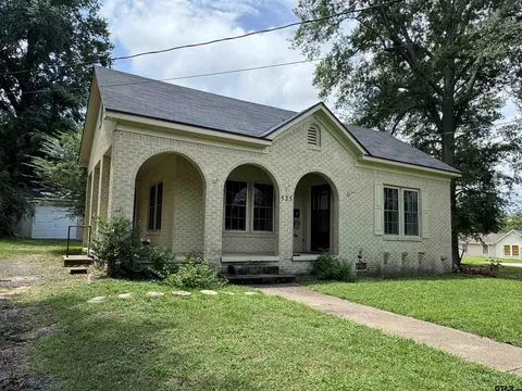 525 W Main, Henderson, TX 75652