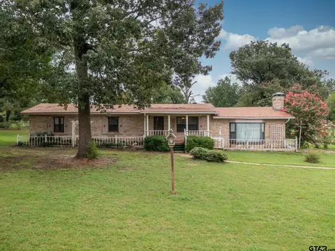402 E Front, Arp, TX 75750