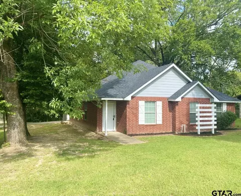 710 Florey, Mount Pleasant, TX 75455