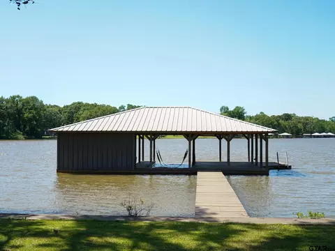 16252 Pin Oak Rdg, Tyler, TX 75707