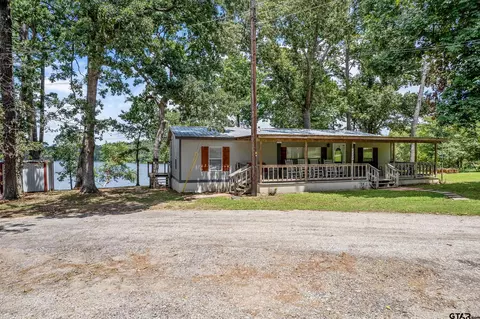 2528 County Road 3412, Chandler, TX 75758
