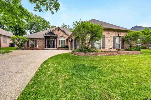 6332 Ashmore Ln, Tyler, TX 75703