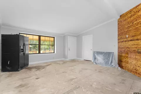 9374 Cedarvale Dr, Tyler, TX 75708 photo 5