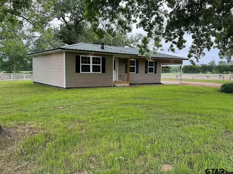5822 Fm 556, Pittsburg, TX 75686