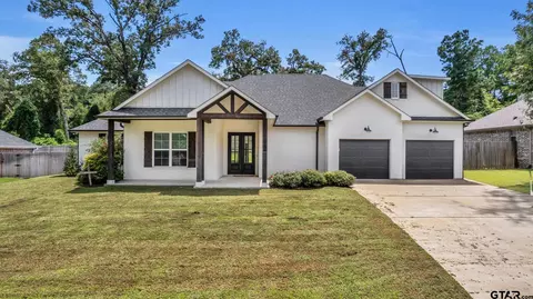 15781 Treasure Cv, Bullard, TX 75757