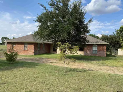 1174 Hunter Ln, Crandall, TX 75114
