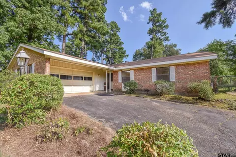 2505 Memory Ln, Tyler, TX 75701