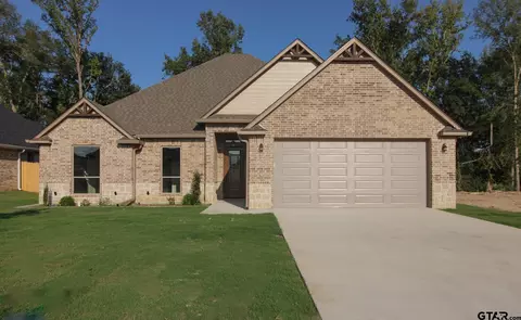 1061 Stagecoach Bnd, Bullard, TX 75757