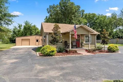 1810 W 1st, Mount Pleasant, TX 75455