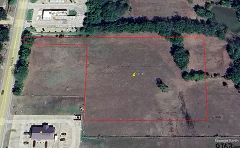 1001 S Oak St, Van, TX 75790