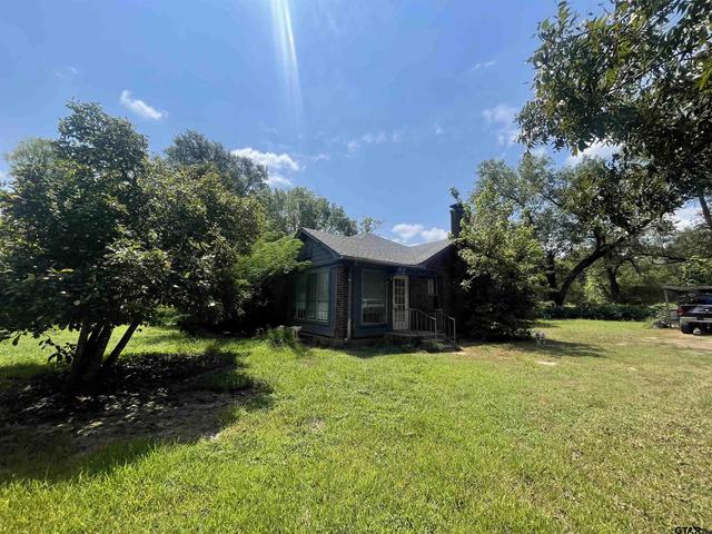 16038 Fm 16 E, Winona, TX 75792