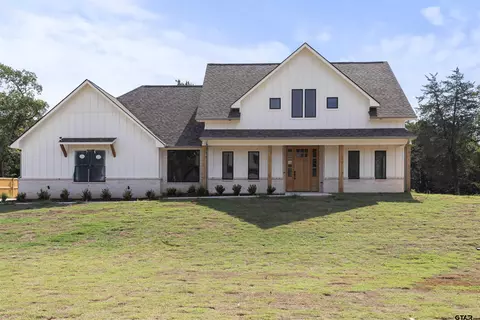 14509 Woodland Creek Dr, Lindale, TX 75771