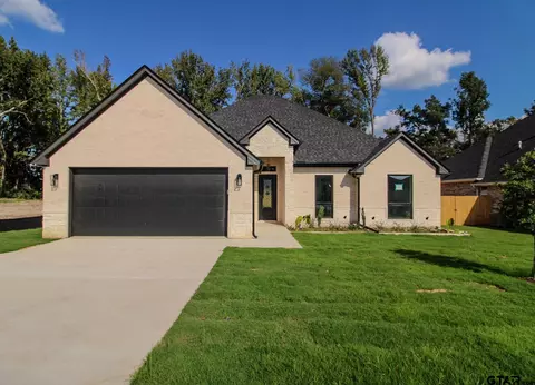 1069 Stagecoach Bnd, Bullard, TX 75757