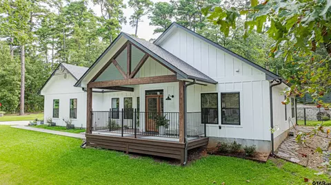 379 Cr 4550, Winnsboro, TX 75494