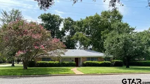 822 Bunny Rabbit Rd, Athens, TX 75751