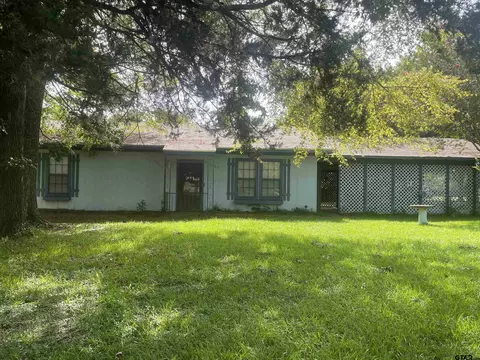 2105 Evergreen, Palestine, TX 75801