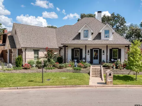 632 Copper Creek Cv, Tyler, TX 75703