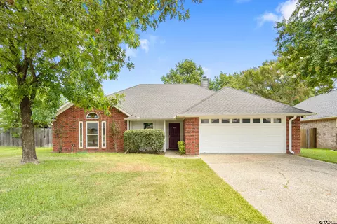 1805 Waterton Cir, Whitehouse, TX 75791