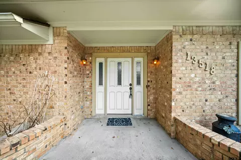 13518 Larry Ln, Tyler, TX 75709