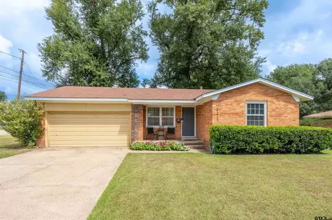 2227 Glenbrook Dr, Tyler, TX 75701