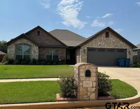 906 Charlie, Whitehouse, TX 75791